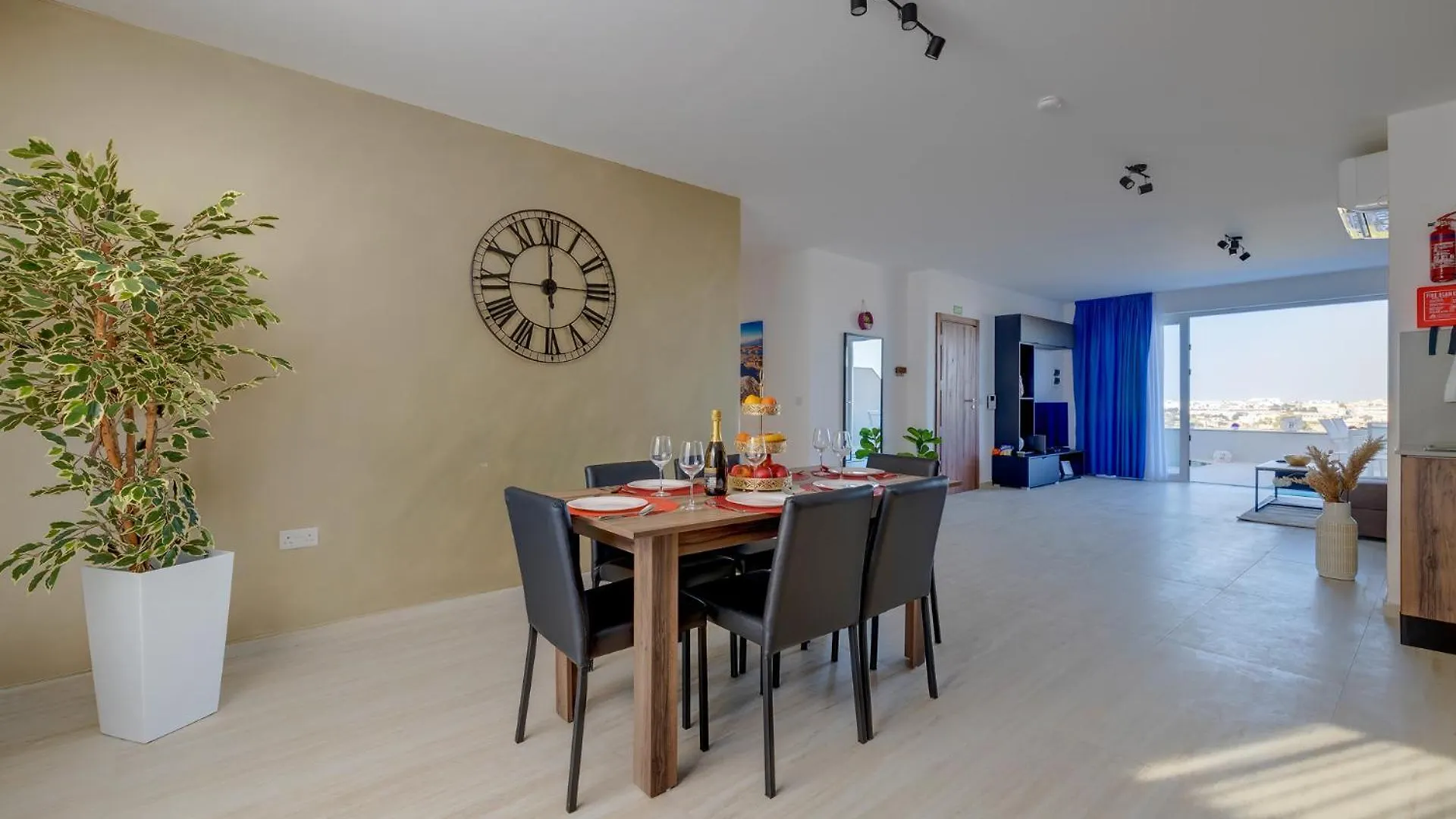 Salmar Court Holiday Apartments Hal Ghaxiak